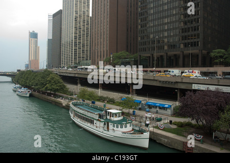 Chicagos First Lady Ausflugsboot Chicago River Downtown Chicago IL Stockfoto