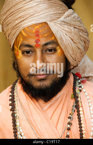 Porträt eines Sadhu lächelnd, Haridwar, Uttarakhand, Indien Stockfoto