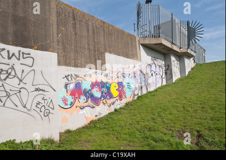 Leigh Sperrwerks am Fluss Medway Stockfoto