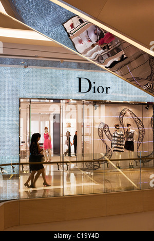 Dior Boutique in der ION Ochard Mall, Orchard Road, Singapur Stockfoto