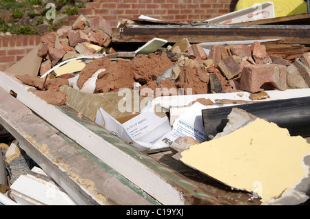 Bauherren zu überspringen, mit Schutt und sonstigen Abfällen Stockfoto