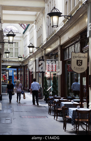 Duke Street Arcade Cardiff South Wales UK Stockfoto
