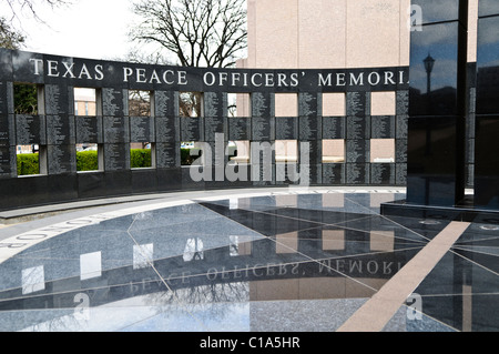 AUSTIN, Texas - Texas Frieden Offiziere' Memorial auf dem Gelände der Texas State Capitol Complex im Herzen von Austin, Texas. Stockfoto