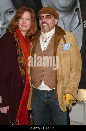 Nancy Sheppard und ihr Ehemann Joe Pantoliano Eröffnungsabend des Broadway spielen "Gott des Gemetzels" im Teatro Jacobs- Stockfoto