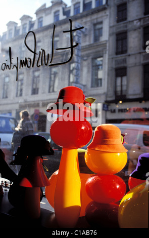 Belgien, Brüssel, Pompilioi Hutmacher 18 Rue Lombard, gilt für Noah, Arielle Dombasle oder Axelle Red Stockfoto