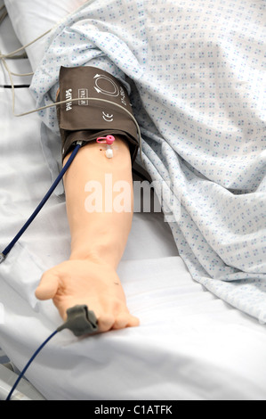 SimMan 3G ein neuer Dummy-Patient, der wie ein Mensch in der neuen Simulation Suite in Worthing Krankenhaus reagiert Stockfoto