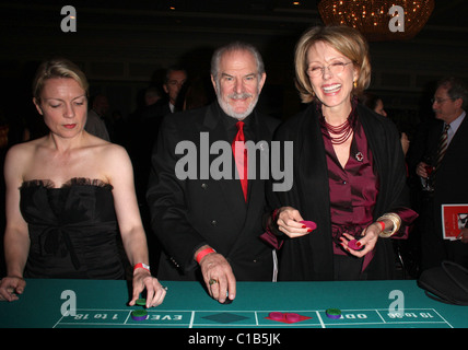 Susan Blakely, Steve Jaffe amerikanische Rote Kreuz von Santa Monica "Red Tie Affair" statt im Fairmont Miramar Hotel - Ankünfte Stockfoto