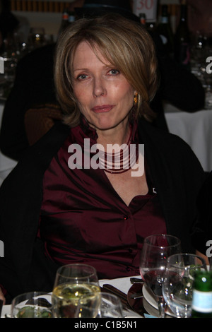 Susan Blakely amerikanische Rote Kreuz von Santa Monica "Red Tie Affair" statt im Fairmont Miramar Hotel - in Santa Monica Stockfoto