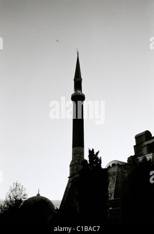 Die gemauerten Minarett der Hagia Sophia Hagia Sophia in Istanbul in der Türkei Naher Osten Asien. Muslimische Sonnenuntergang Architektur Gebäude Himmel Silhouette Reisen Stockfoto