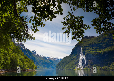 Die sieben Schwestern Wasserfall, Geiranger Fjord, mehr Og Romsdal, Norwegen Stockfoto