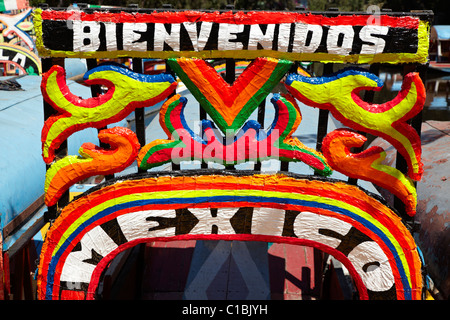 Farbige Lastkähne In Xochimilco Kanäle Mexico City-Mexiko Stockfoto