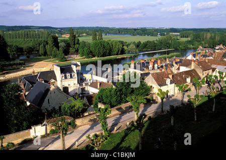 Frankreich, Loir et Cher, das Tal des Flusses Cher, Saint-Aignan Sur Cher, gesehen von der Burg Stockfoto