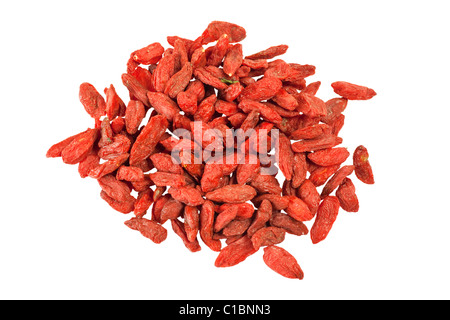 Bestandteil in der traditionellen chinesischen Medizin benutzt isoliert auf weißem Hintergrund - Goji fberries Stockfoto