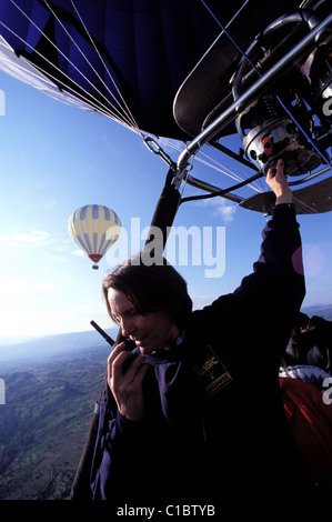 Türkei, überfliegen Cappadoce im Heißluft Ballon, Kaili Kidner, Heißluft-Ballon-pilote Stockfoto