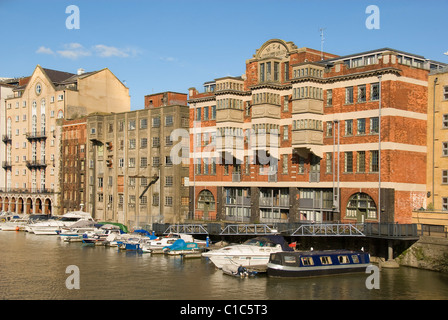 Historische Gebäude im Hafen von Bristol, Redcliffe Wharf, Bristol, UK Stockfoto