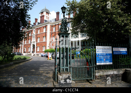 Allgemeine Ansicht GV des London-Brust-Krankenhauses in Bethnal Green, London, England. Stockfoto