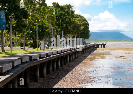 Uferpromenade Esplanade Promenade, Cairns, Queensland, Australien. Stockfoto