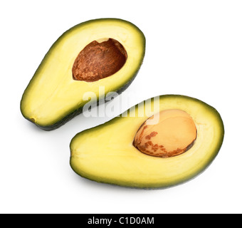 Avocado-Hälften isoliert auf weiss Stockfoto