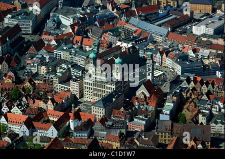 Luftaufnahme über dem Rathaus Rathaus Perlachturm Perlach Bell Tower zentrale Augsburg Bayern Deutschland Stockfoto