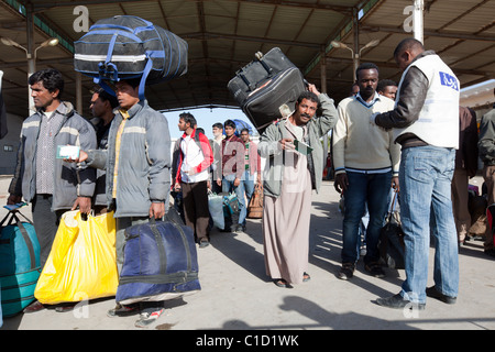 Flüchtlinge an der tunesischen Grenze, Ben Gardane, Tunesien Stockfoto