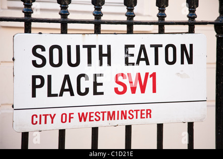 Süden Eaton Place, London SW1 Straßenschild Stockfoto