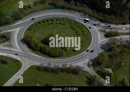 Luftaufnahme über Kreisverkehr West Side von München Stockfoto