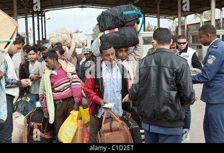 Flüchtlinge an der tunesischen Grenze, Ben Gardane, Tunesien Stockfoto