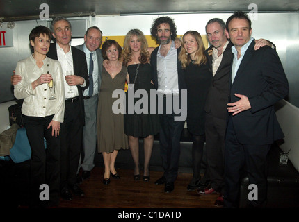 Amelia Bullmore, Ben Miles, Kevin Spacey, Amanda Root, Stephen Mangan, Jessica Hynes, Paul Ritter und Matthew Warchus Eröffnung Stockfoto