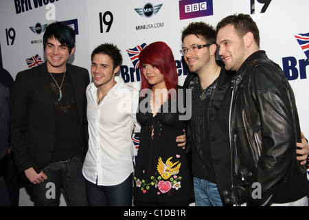 Kris Allen, Allison Iraheta, Danny Gokey, Adam Lambert, Matt Giraud Champagner starten des BritWeek 2009 an den Generalkonsul Stockfoto