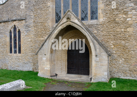 Das West-Tor, St. Marien Kirche, Bampton, Oxfordshire, England, Vereinigtes Königreich Stockfoto