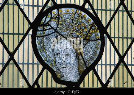 Mittelalterliche gebeizt Glas bleibt, St. Mary die Jungfrau Kirche, Cropredy, Oxfordshire, England, UK Stockfoto