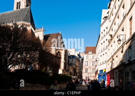 Frühling in Paris, Le Marais Viertel, Frankreich. Stockfoto