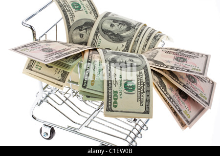 US-Dollar-Scheine in einem Einkaufswagen Stockfoto