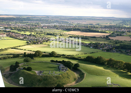 Luftaufnahme von Old Sarum, Salisbury, Wiltshire, England im Jahr 2010. Stockfoto