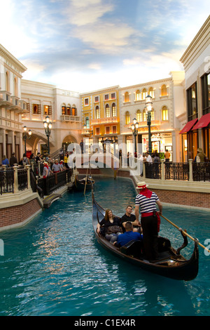 Gondelfahrt touristischen venetian Hotel Las vegas Stockfoto