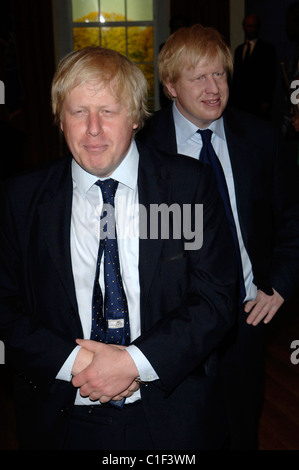 Bürgermeister Boris Johnson bei der Enthüllung der seine Wachsfigur bei Madame Tussauds. London, England - 05.05.09: Vince Stockfoto