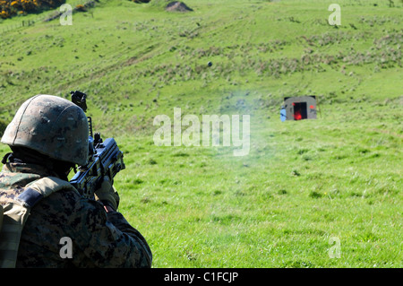 Die UGL ist von Heckler & Koch hergestellt und ist ausgestattet, um das Gewehr L85. Es ist eine einzige Schuss Waffe mit eine seitliche Öffnung Verschluss Stockfoto