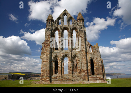 Whitby Abbey Ruinen (ca. 1220), Whitby, North Yorkshire, England, Vereinigtes Königreich Stockfoto