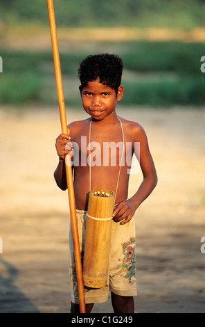 Malaysia, Taman Negara, junge Aborigines vom Stamm der Orang Asli Stockfoto