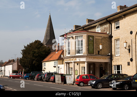 Stockbridge Grosvenor Hotel und Kirche spire Stockfoto