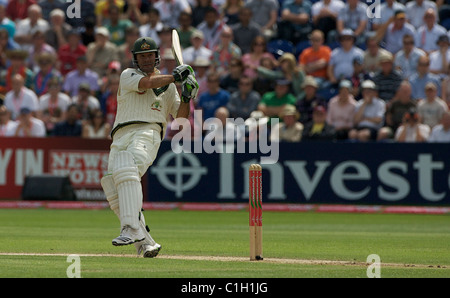 Ricky Ponting zu zucken in den England V Australien Asche Testreihen in Cardiff, Wales. Stockfoto