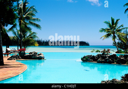 Frankreich, Neu-Kaledonien, Pine Island, Oro Bucht, Meridien Hotel-Swimmingpool und Lagune Stockfoto