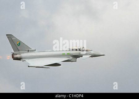 Auf Sicht von einem RAF Eurofighter Typhoon Stockfoto