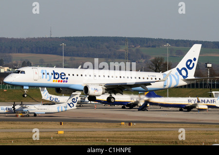 Flybe Embraer ERJ190 Birmingham internationaler Flughafen Stockfoto