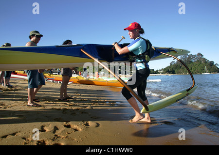 Bild von Tim Cuff 021 110 5786 - 12. November 2010 - Waka Te Tasman Rennen in Kaiteriteri Beach: Stockfoto