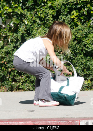 Coco Arquette Heimweg von der Schule Los Angeles, Kalifornien - 04.06.09 Stockfoto