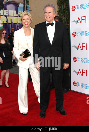 Annette Bening und Warren Beatty AFI Lifetime Achievement Award: A Tribute to Michael Douglas anlässlich von Sony Bilder Studios - Stockfoto