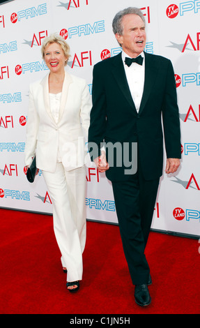 Annette Bening, Warren Beatty AFI Lifetime Achievement Award: A Tribute to Michael Douglas abgehaltenen Sony Bilder Studios- Stockfoto