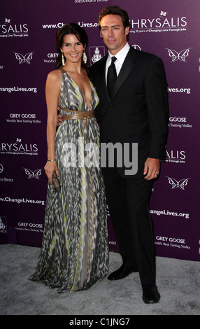 Angie Harmon und Jason Seahorn 8. jährlichen Chrysalis-Butterfly-Ball in einem Privathaus - Ankünfte Los Angeles statt, Stockfoto