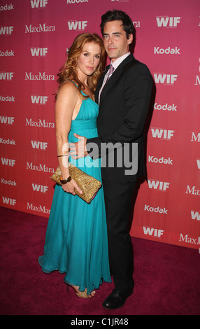 Poppy Montgomery und ihr Ehemann, Schauspieler Adam Kaufman The Women in Film Crystal und Lucy Awards 2009 im Century Plaza Hotel Stockfoto